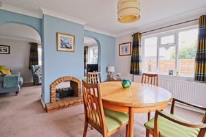 Dining Room- click for photo gallery